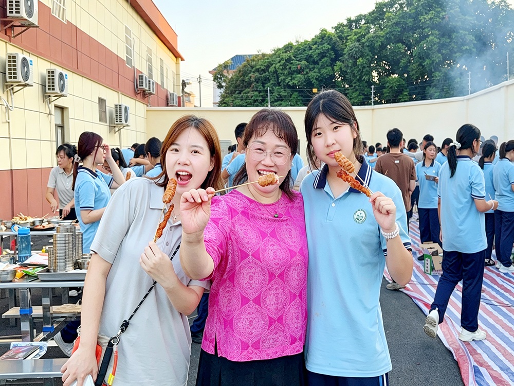 广州有资质的叛逆孩子学校怎么联系？合规寄宿素质培育机构筛选指南